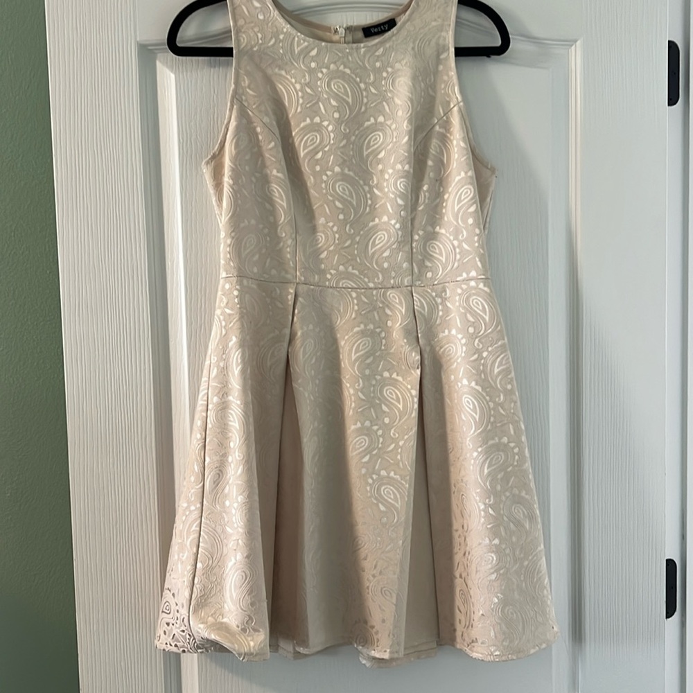 Perfect dressy dress